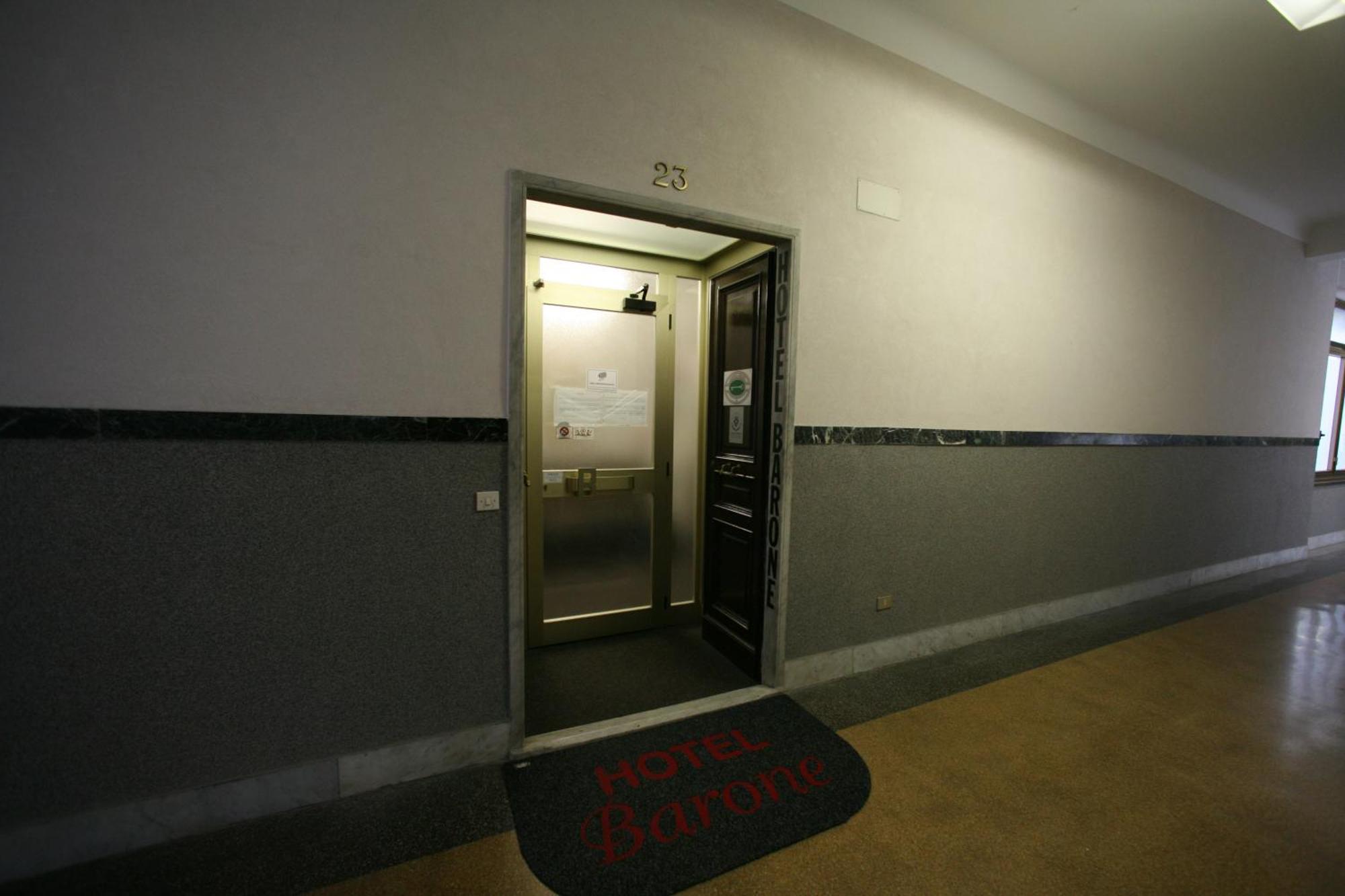 Hotel Barone Genova Exterior foto